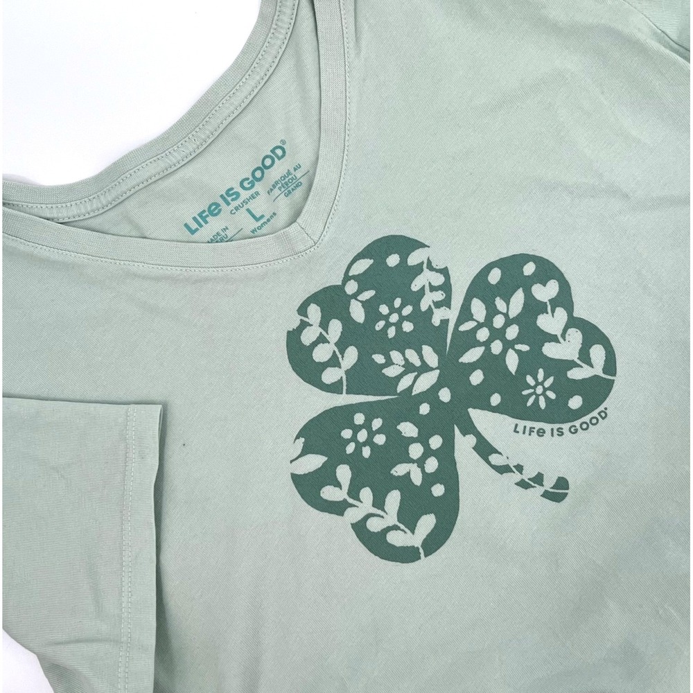 LIFE IS GOOD Women's L Light Green SHAMROCK V-Neck Short-Sleeve Crusher T-Shirt